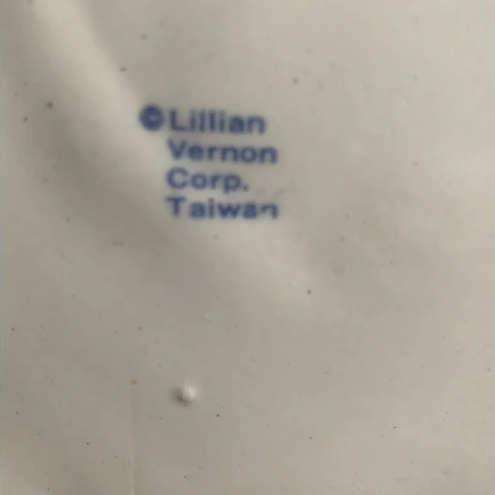 Lillian Vernon Ceramic Dog Bowl
